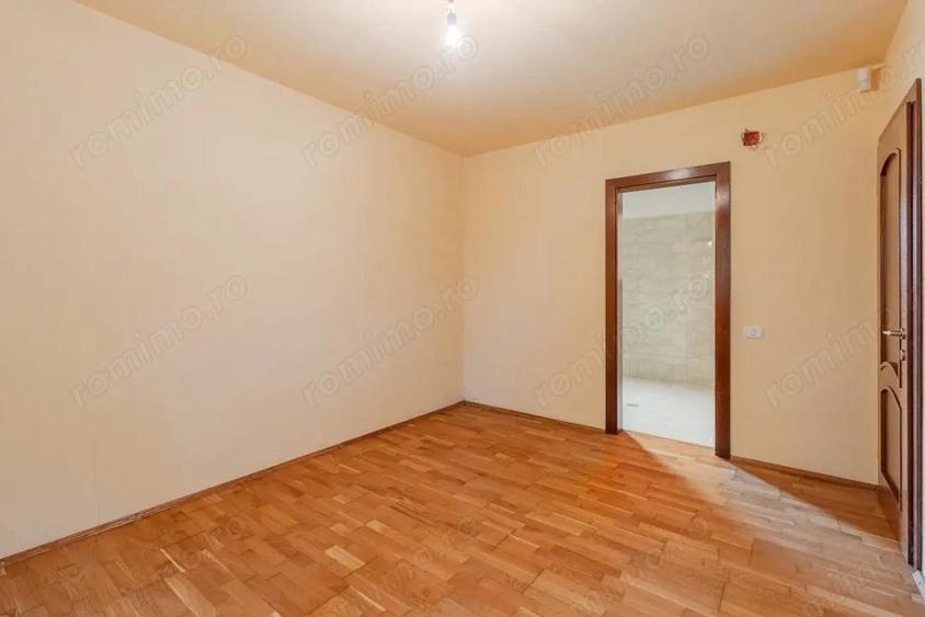 Casa Bor?, 10 camere, 477 mp construi?i - 8