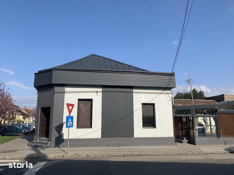 Spa?iu comercial col? stradal Martirilor Deporta?i Iuliu Maniu - 5
