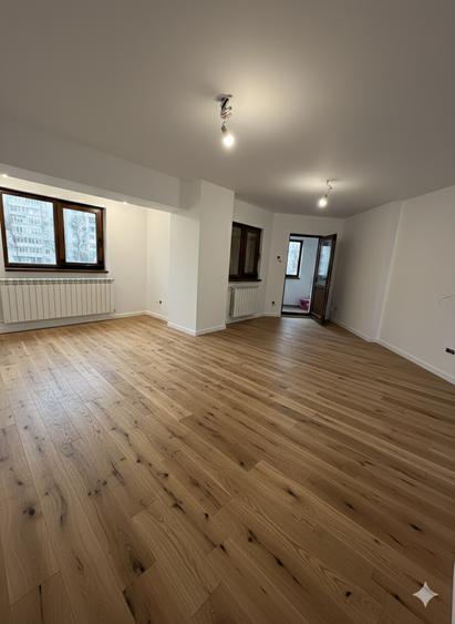 3 Camere Decomandat 97 mp Zona Boema- Bd Tomis Renovat - 2