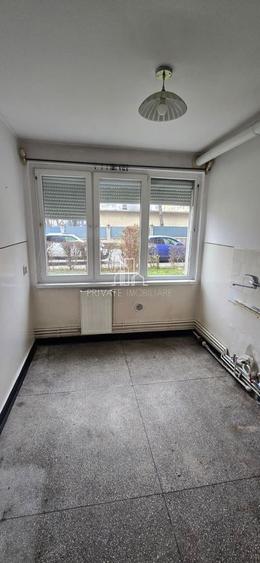 Apartament 3 Camere De Vanzare, Str Victor Babes, Zona Cornisa - 9