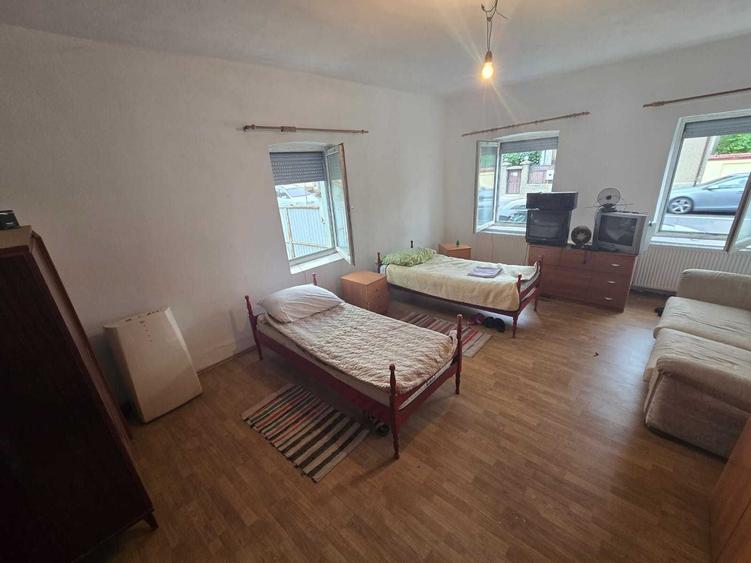 Vind Casa la Arpasu de jos - 6
