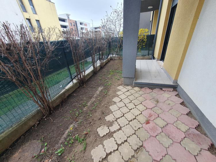 2 camere cu curte proprie, Dumbravita, Strada Barcelona! - 10