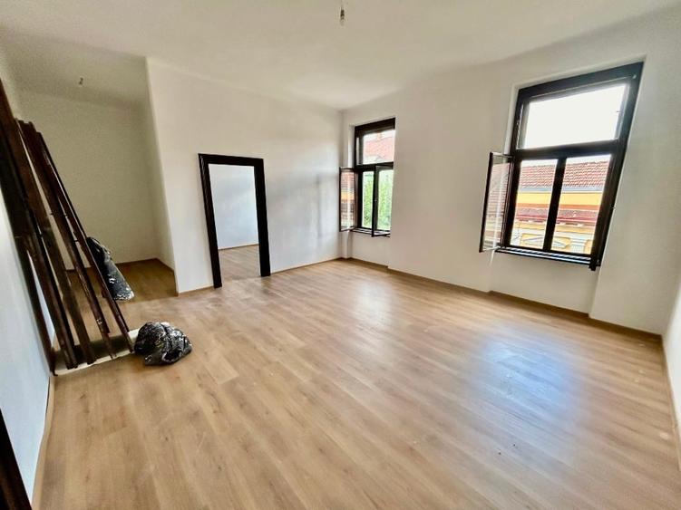 ULTRACENTRAL ZONA 0 • Casă D+P+E+M • 560 mp utili •8 camere• Direct Proprietar! - 12