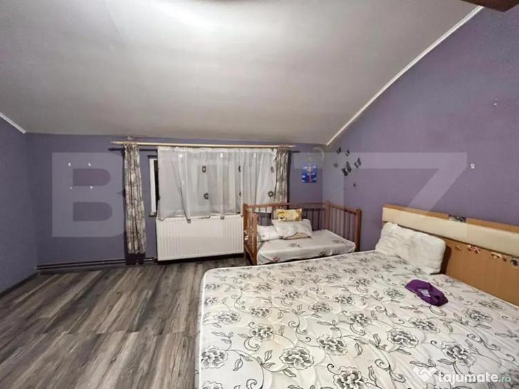 Casa pe 2 nivele , 240 mp , zona Draxlmaier - 1