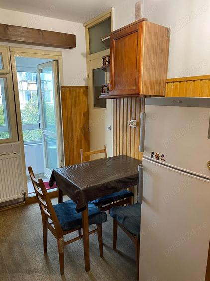 Inchiriez apartament 2 camere - 4