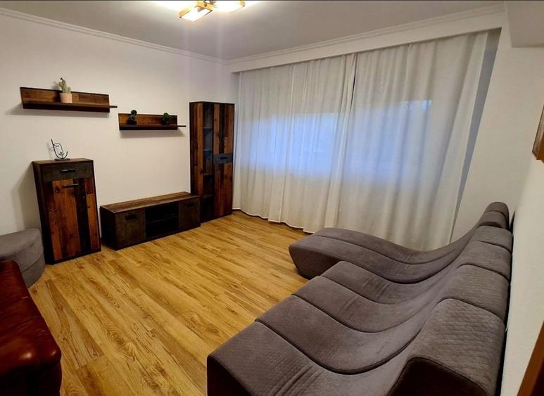 Apartament 3 camere - Ultracentral - 2