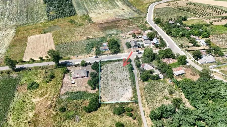 Teren intravilan 1726mp in Soroceni Unteni / DJ 29 - 1