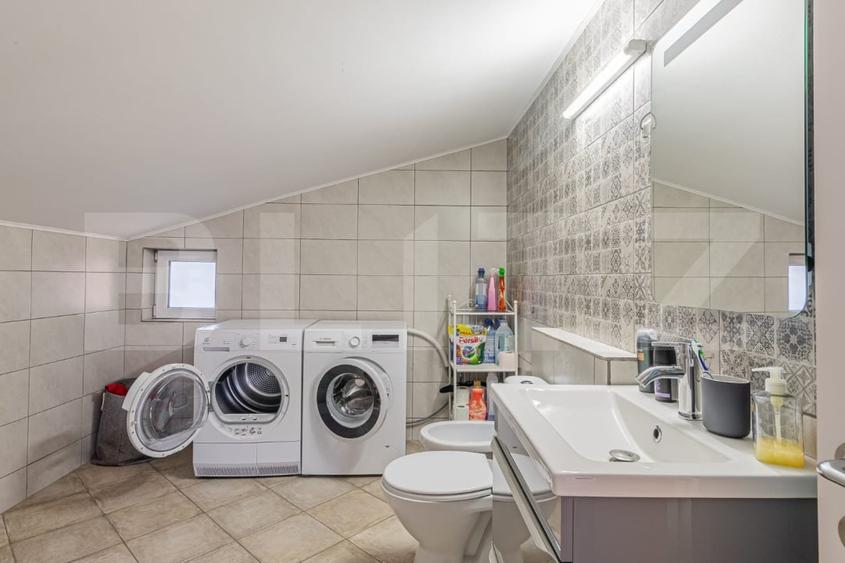 Casa moderna 3camere si mansarda amenajata in zona linistita Tarlungeni - 13