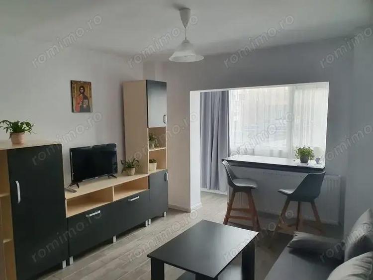 Apartament cu 2 camere zona Uniri - 1