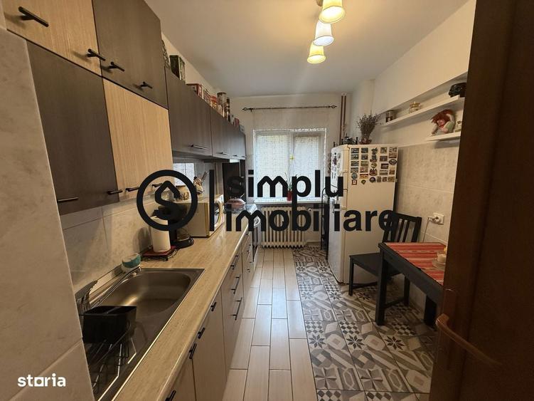 2 decomandate, etaj 3/7, Sara - 122 500 Euro - 1