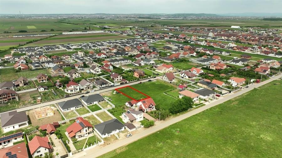 RECO Teren intravilan cu toate utilitatile- Nojorid 775 mp str. Octavian Goga - 3