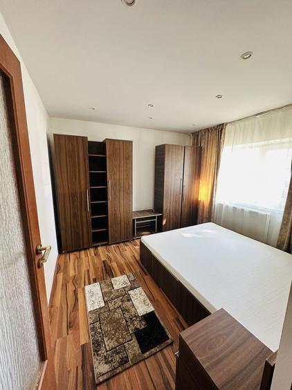 Inchiriez apartament 2 camere - 3