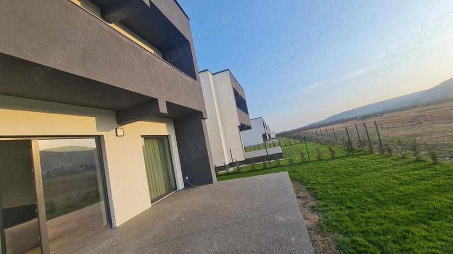 casa de vanzare sau de inchiriat - 6