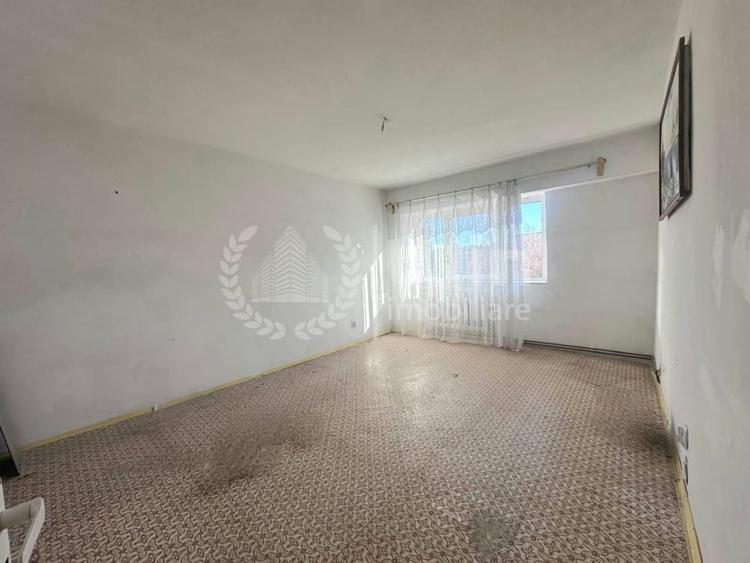 Apartament cu 3 camere | 2 bai | Decomandat | Balcon | Piata Zorilor - 1