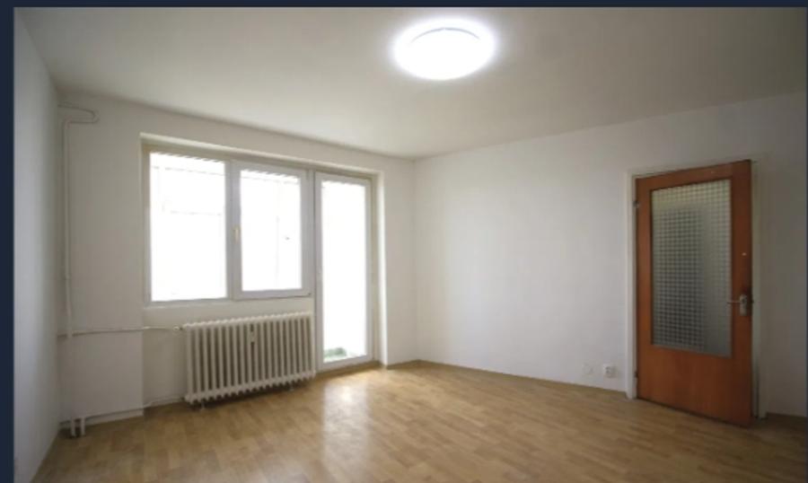 Tineretului Metrou, PIATA NORILOR ,TIMPURI Noi Amenajat,LIBER! - 3