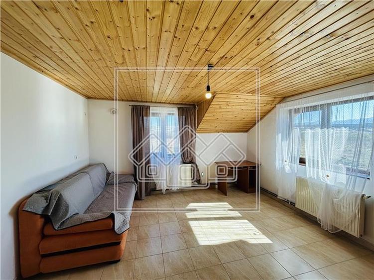 Casa de vanzare in Sibiu - individuala - 210 mp utili + 500 mp teren - 23