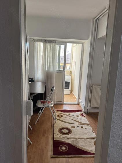 Garsoniera de inchiriat - 3