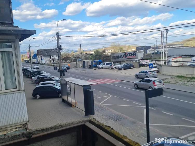 Apartament 4 camere de vanzare - 9