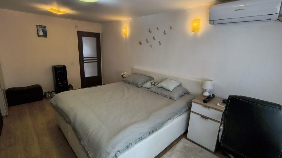 Apartament cu 2 camere decomandat în Torontalului