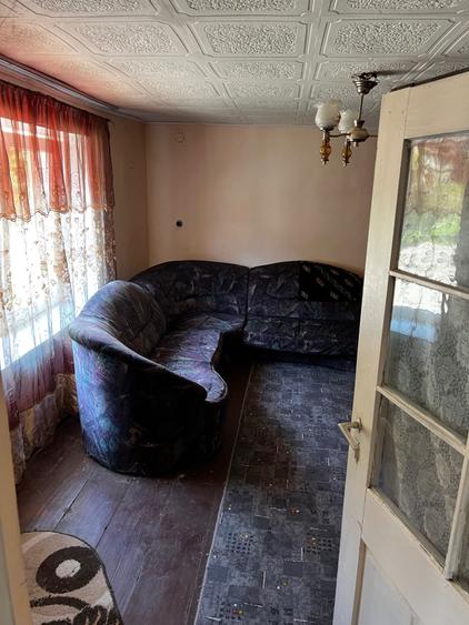 Casă cu 3 camere în Sasca Montană