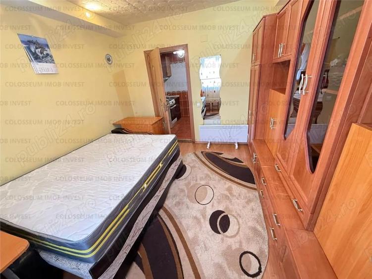 Centru Civic Patria garsoniera (camera cu baie si bucatarie) mobilata - 3