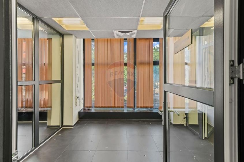 Spatiu comercial de inchiriat in zona Piata Romana - 7