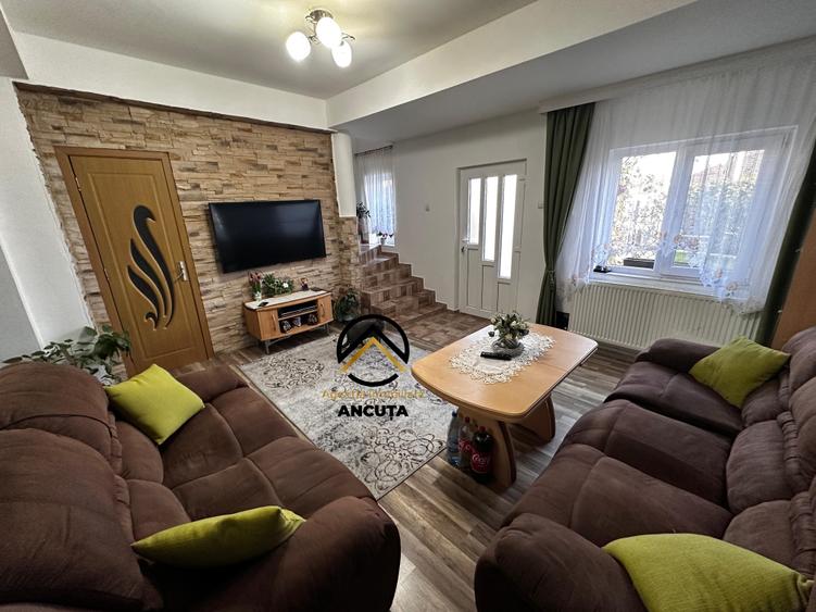 195894-Casa de vanzare, Gherla, Cluj - 1