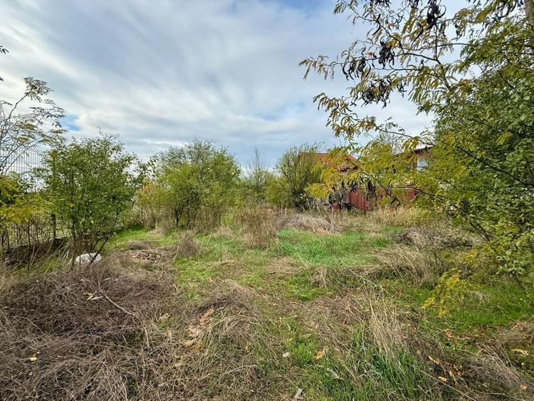 Vand sau schimb cu apartament - 11