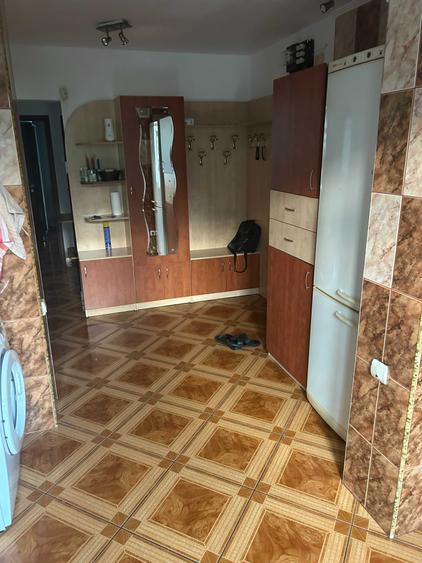 Inchiriere Apartament 3 Camere, zona berceni, Bloc reabilitat, Utilat Complet - 1