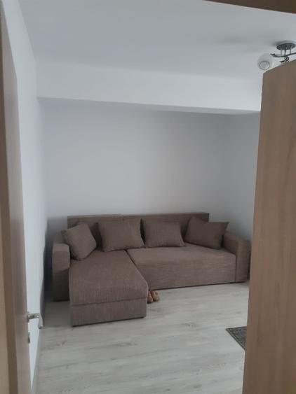 De vanzare apartament 2 camere - 6