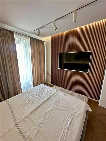 Apartament 2 camere LUX 60mp,Centru, zona str.Paris - 9