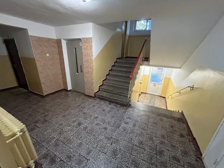 Titan 2 Camere 59 Mp Bloc 1978 Reabilitat Instalatii Schimbate 1 Min Metrou - 19