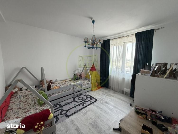 Casă cu 4 camere cu Teren 1142 Mp în Cârcea