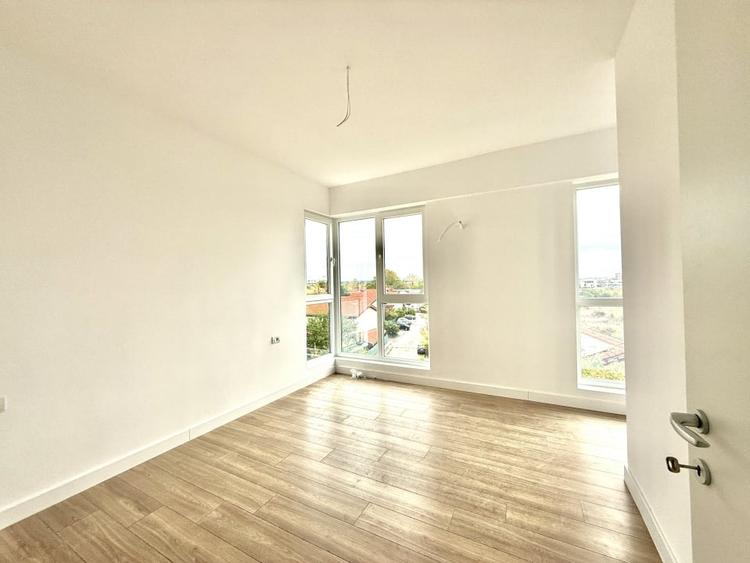 Pipera Azur acces A3 spatiu parter cu terasa - 12