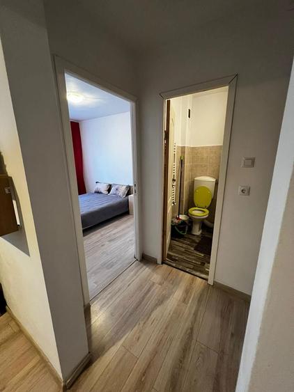 Inchiriez apartament 2 camere - 3