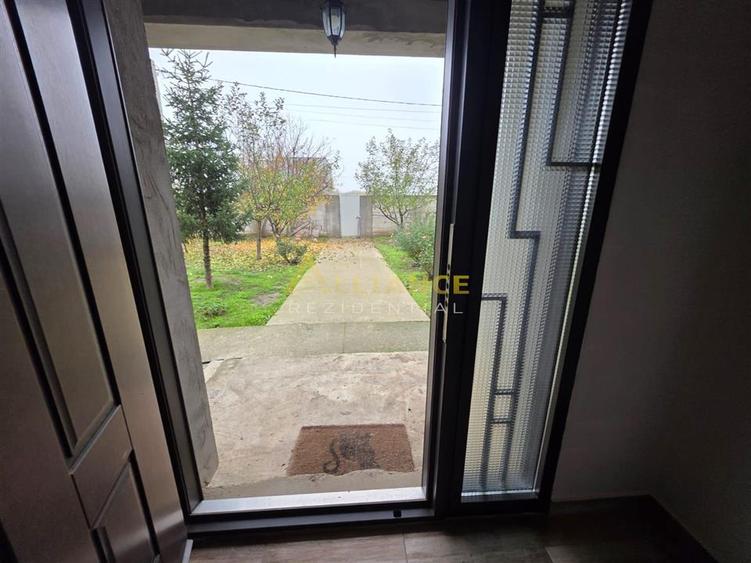 Vila cu 4 .camere 3. bai --249 mp utili - teren 881mp - 16