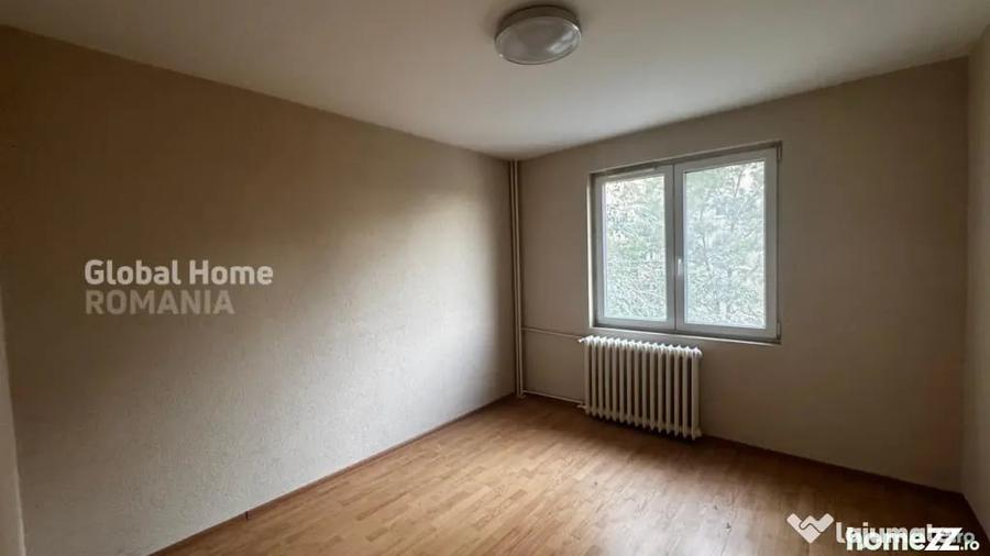 Apartament cu 4 camere semidecomandat în Pantelimon