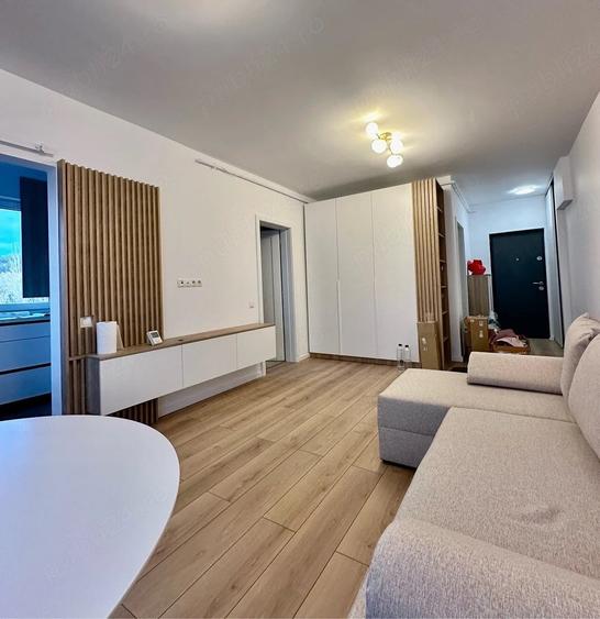 Apartament cu 2 camere decomandat în Florești