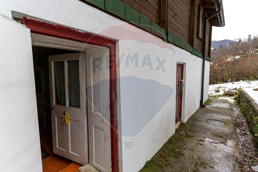 Casa de vanzare,Sacaramb jud. Hunedoara - 17