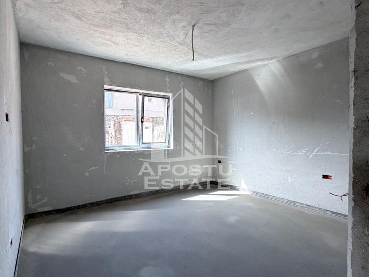 Casa de vanzare regim duplex parter Sanmihaiu Roman - 5