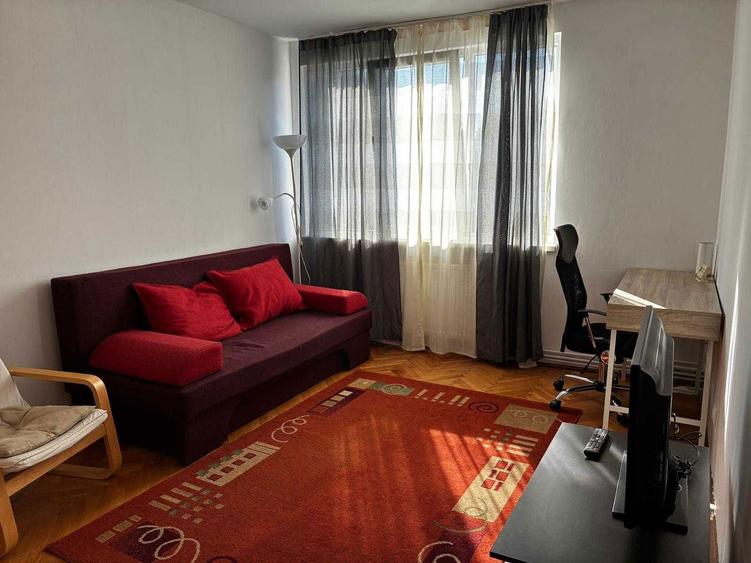De inchiriat apartament 2 camere langa UMF - 2