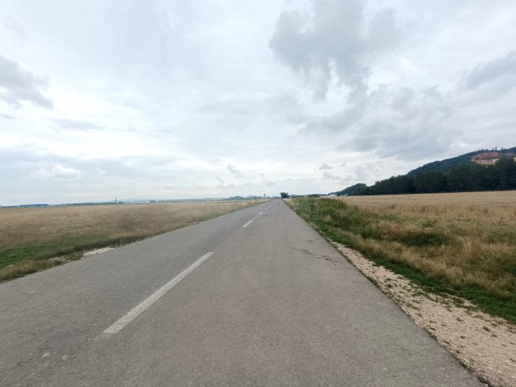 Brașov Bartolomeu,str Cucului , Intravilan 16.500 mp, dezvoltare rezidentiala - 8