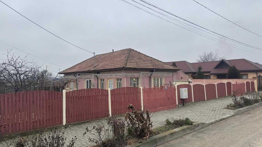 Vand casa batraneasca(locuibila) - sat Potoceni , com Maracineni - Buzau - 2