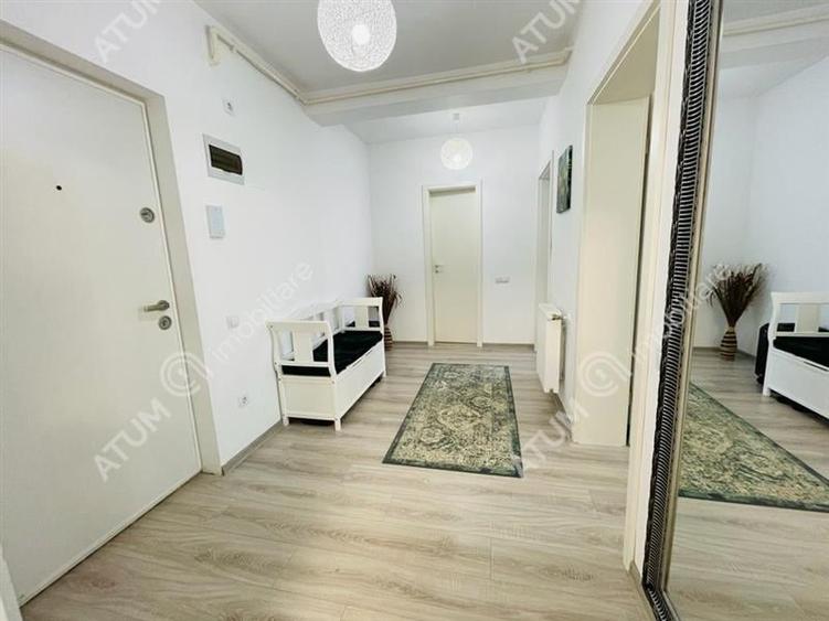 Apartament cu 2 camere decomandate si balcon etaj intermediar - 13