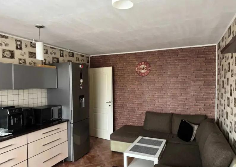 Apartament 2 camere, decomandat - zona Tractorul - 7