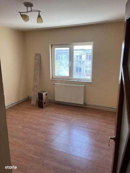 PROPRIETAR-Vand apartament 2 camere, Calarasi - 1