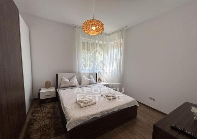Apartament cu 3 camere , centrala proprie , in Giroc Apartament cu 3 camere , centrala proprie , in Giroc