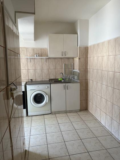 2 camere  decomandat ultra central Bulevardul Unirii 33 - 9