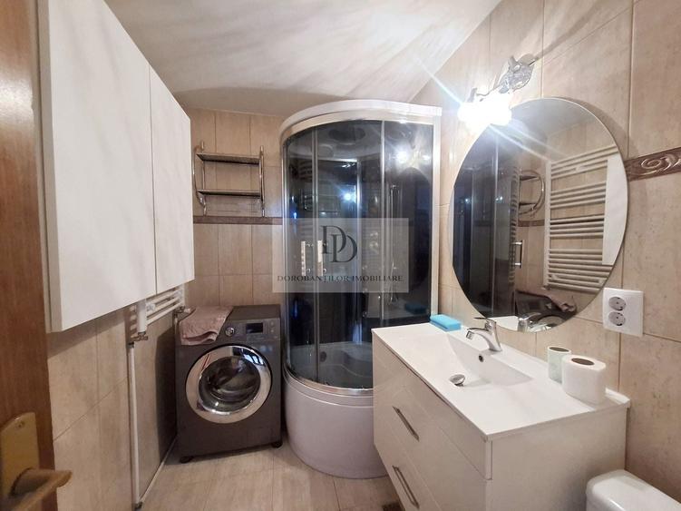 Apartament cu 3 camere decomandat, mobilat în Central
