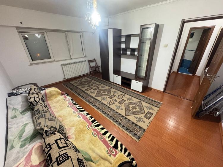 Garsonieră decomandată, mobilată în Tomis I